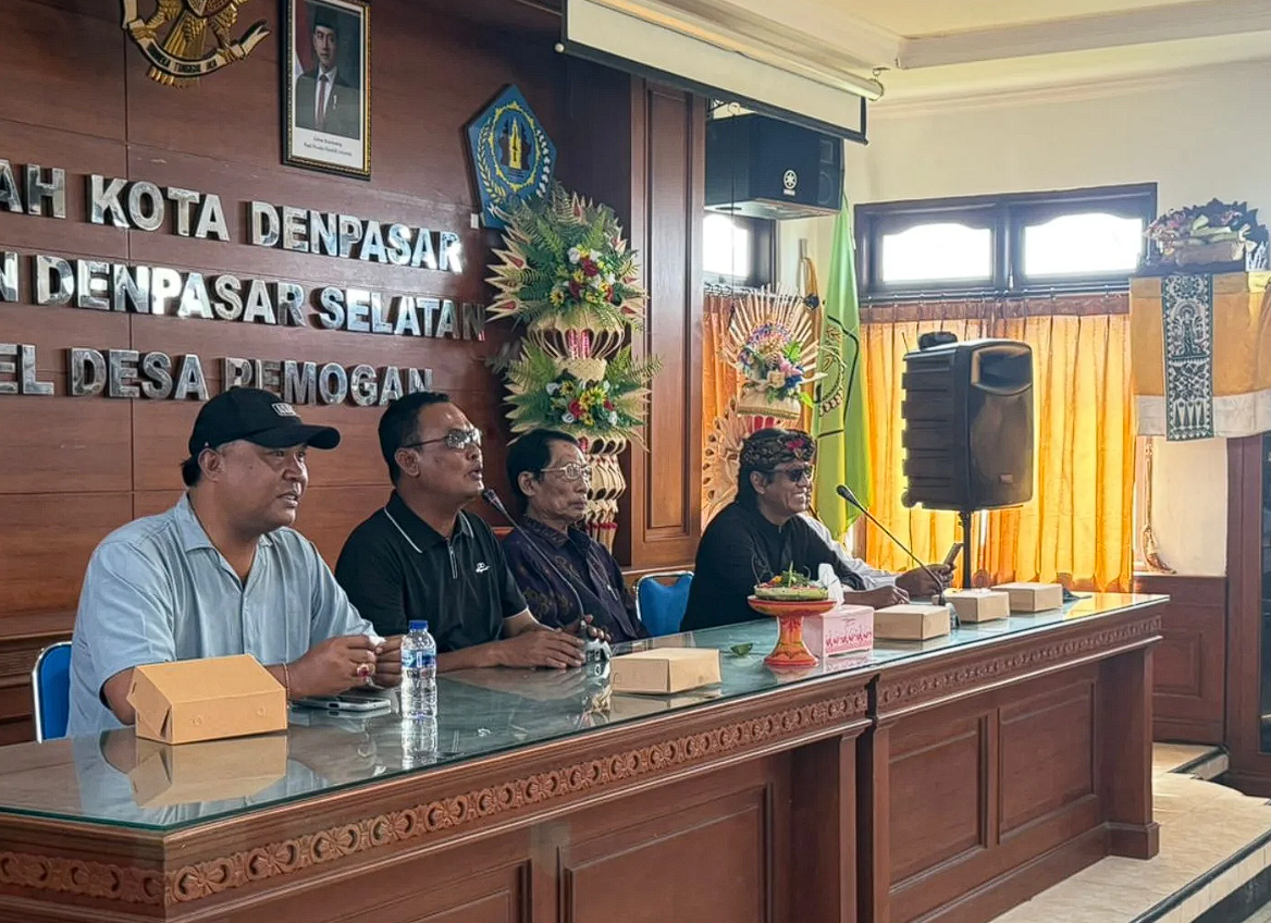 Rapat Koordinasi terkait pengamanan menyambut Hari Suci Nyepi Tahun Baru Çaka 1948 dan penanganan sampah di wilayah Desa Pemogan